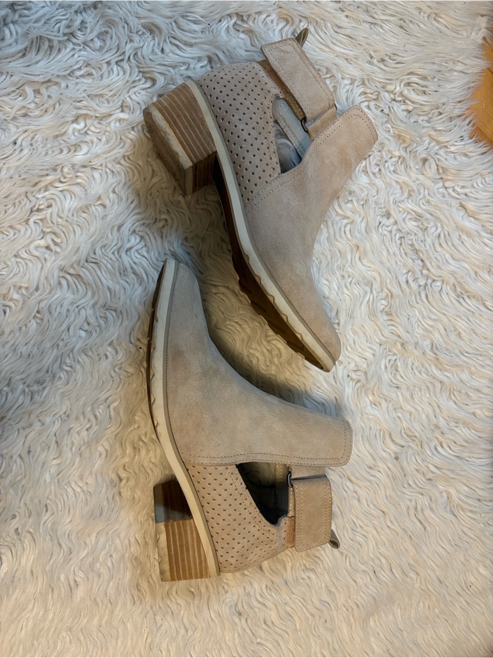 Reef Women's Light Beige Suede Ankle Booties with Cutouts